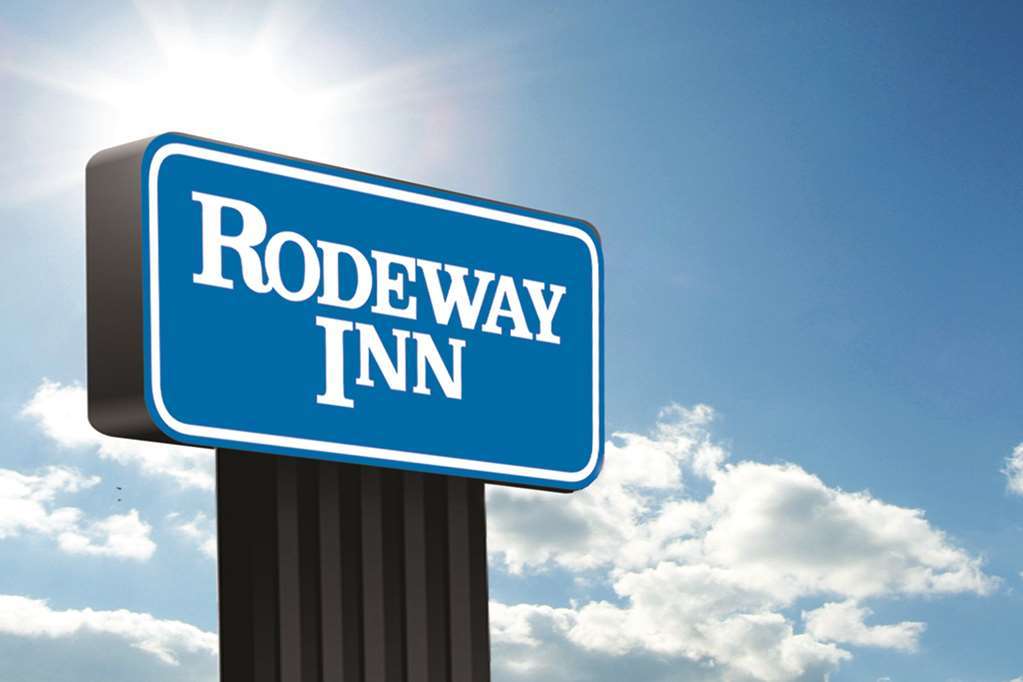 Rodeway Inn Clermont Buitenkant foto