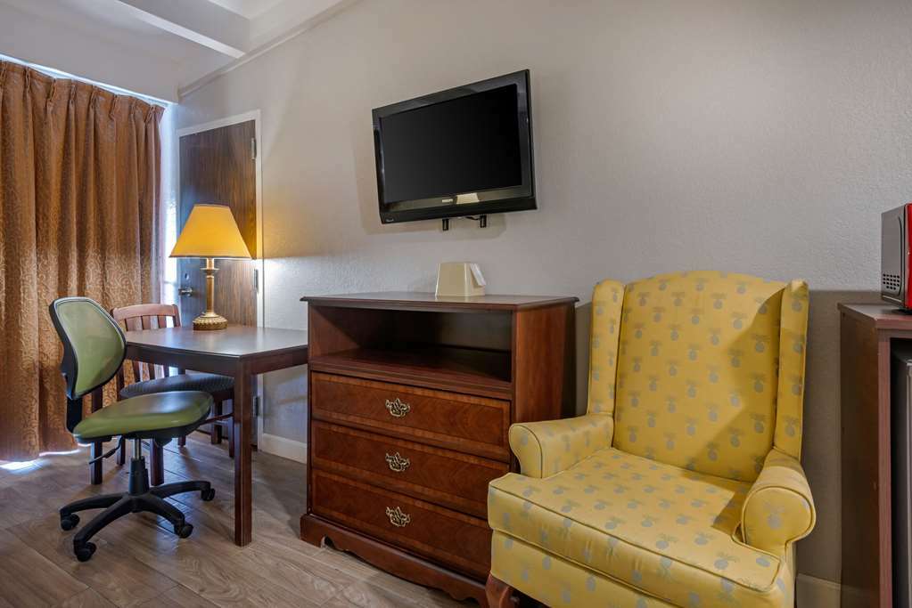 Rodeway Inn Clermont Kamer foto